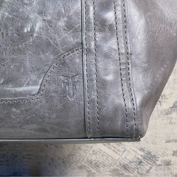 Frye Melissa Shoulder Tote Bag Ice Gray - Picture 10 of 13
